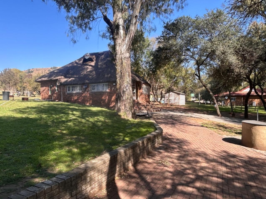 4 Bedroom Property for Sale in Parys Free State